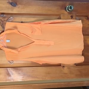 XL old Navy orange fly sleeveless blouse top v neck style,